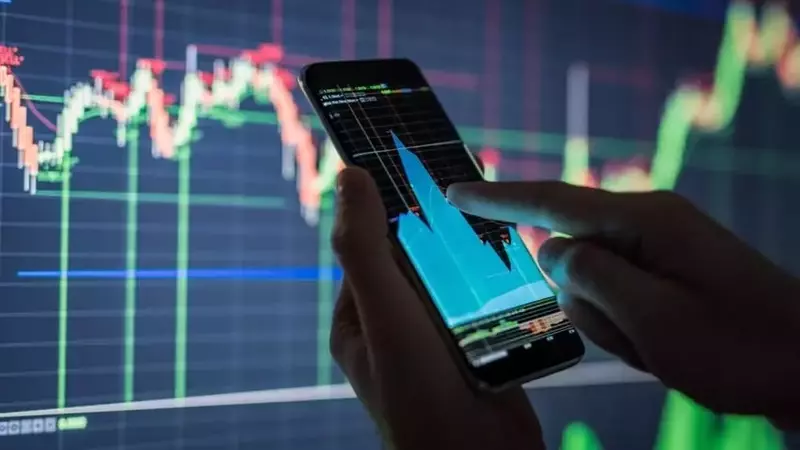 Graham Corporation's Q4 Earnings Forecast: Analysts Adjust Expectations Amidst Market Fluctuations