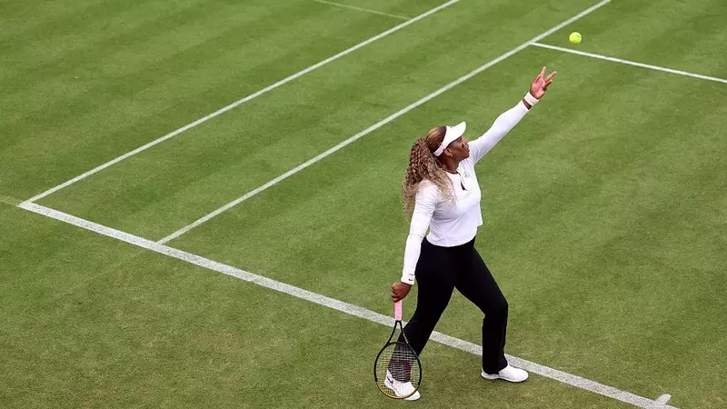 Serena Williams Returns to Court at Queen's Club Championships