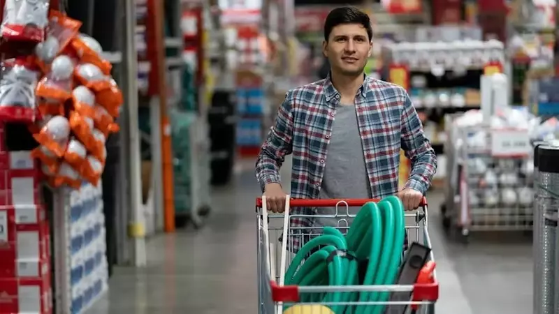 Home Depot: A Prime Investment Opportunity Amidst Market Dip