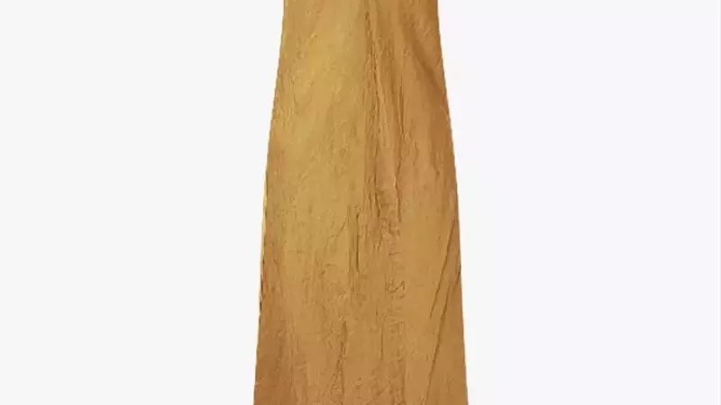 Timeless Allure: The Enduring Appeal of '90s Wedding Guest Attire