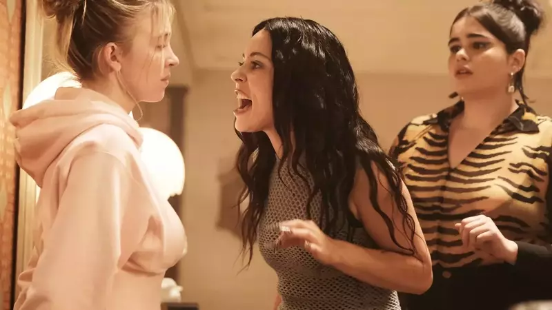 Sydney Sweeney Addresses "Euphoria" Cast Drama and Media Narratives