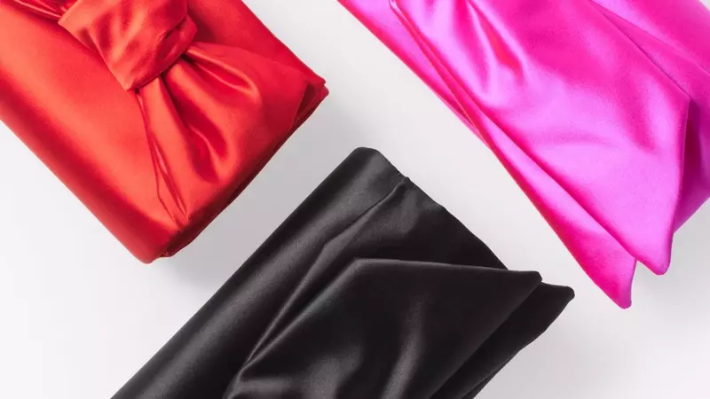 Carolina Herrera Unveils Diverse Handbag Collection for Spring/Summer 2026