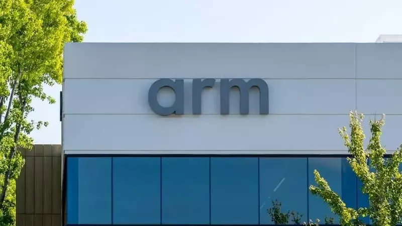 Arm Holdings Stock Declines Amid Sector-Wide Profit-Taking and Macroeconomic Headwinds