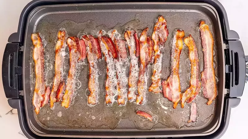 Electric Griddle Reviews: Top Picks for Perfect Pancakes and Bacon