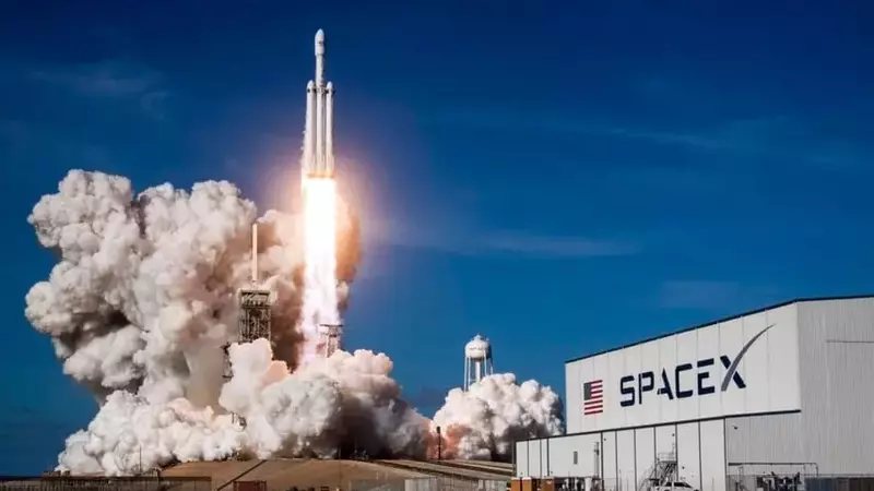 Celebrity Investors Back SpaceX IPO: 2 Chainz and Mark Burnett Among Stakeholders