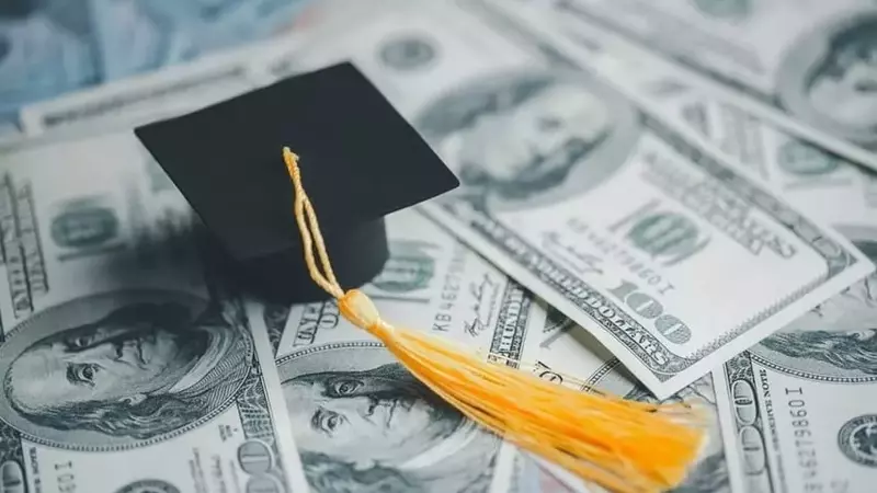 Student Loan Repayment Crossroads: Millions Face Higher Payments as SAVE Plan Ends