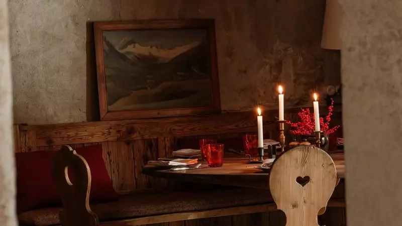 Alpine Aesthetic: Crafting Enduring Interiors Inspired by Mountainous Landscapes