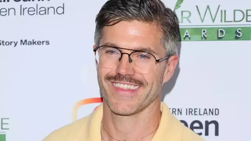 Darren Kennedy and Sue Kinkead Launch New LGBTQ+ Dating Show 'Heyy Gay!'