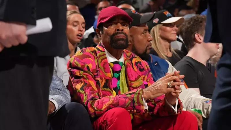 Walt Frazier's Enduring Style Legacy: From Court to Couture