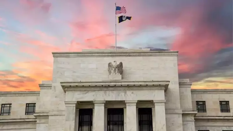 Warsh's Inaugural Fed Address: Navigating Inflation, Employment, and Economic Trajectories