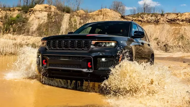 Jeep Grand Cherokee 2027: Trailhawk and Overland Trims Return