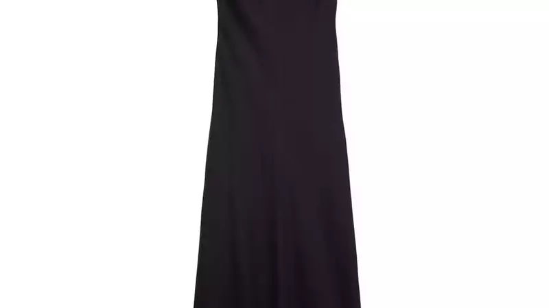 Essential Linen Dresses for Summer: Style Guide