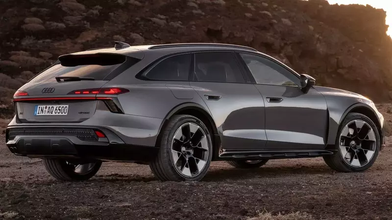 The Refreshed 2028 Audi A6 Allroad Debuts with Enhanced Features