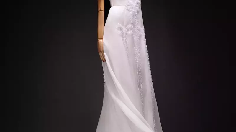 Susie Cave's New Venture: "Weddings and Funerals" Redefines Occasion Wear with Personalized Elegance