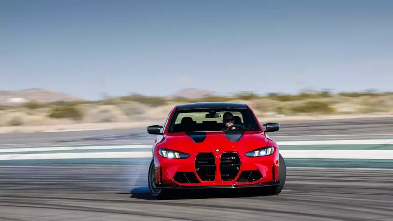 BMW M3 to Retain Pure Combustion Engine, Offers Manual Option