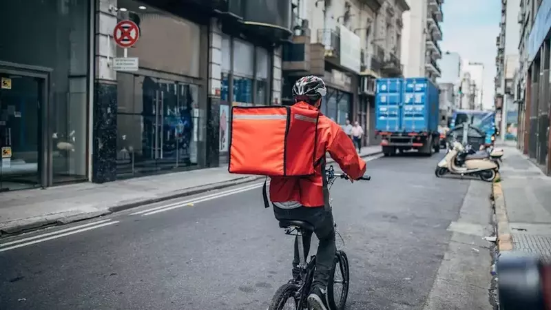 DoorDash's Overvalued Status: A Deep Dive into Revenue Growth, Inflationary Pressures, and Market Competition
