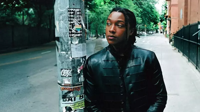 Josh Johnson: The Unconventional Path of a Prolific Comedian