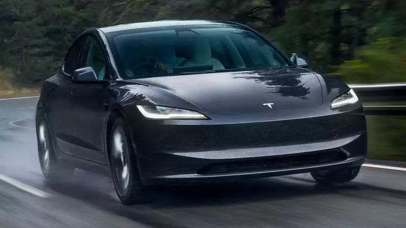 Senators Question Tesla's FSD Safety Claims, Demand Verification