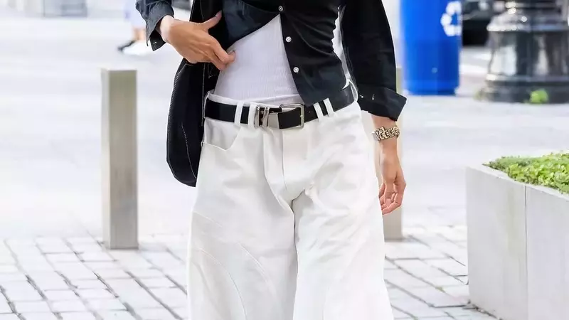 Mastering Long Denim Shorts: Five Chic Styles for Summer