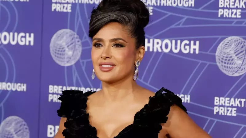 Celebrities Embrace Silver Hair: A Red Carpet Trend