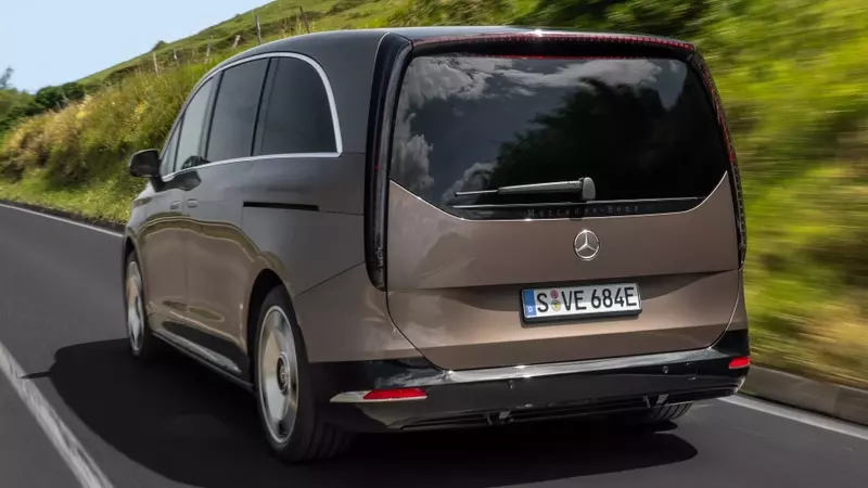 2028 Mercedes-Benz VLE-Class EV: A Glimpse into the Future of Electric Mobility