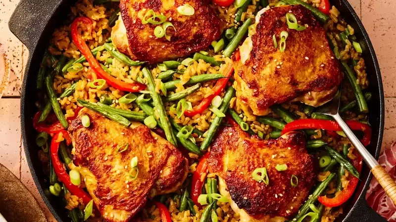 Delectable Sesame Chicken Skillet Casserole: A Quick and Healthy Weeknight Delight