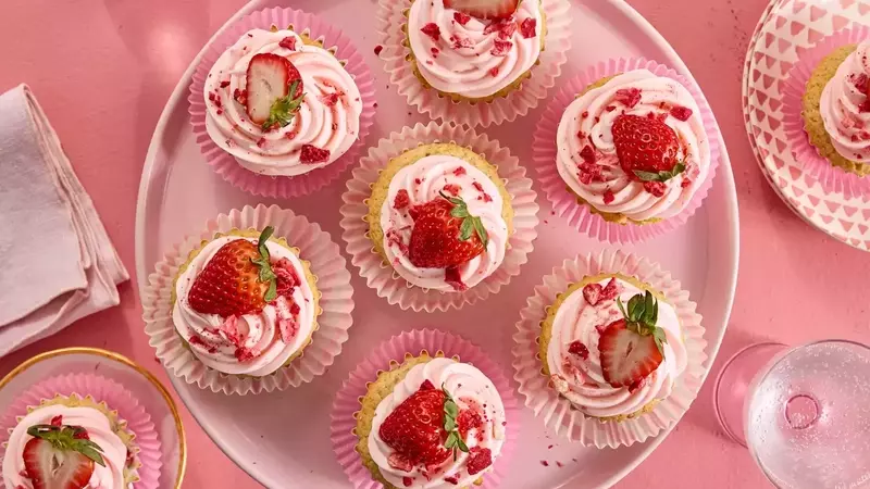 Delightful Strawberry Cupcakes with Rosy Buttercream