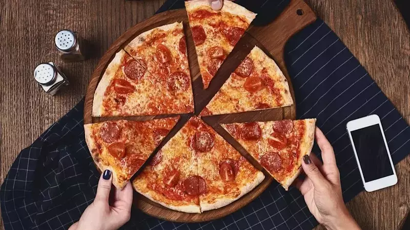 Yum! Brands Divests Pizza Hut: Investor Concerns Arise