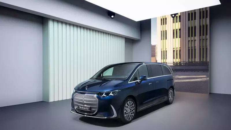 Mercedes-Benz Introduces 400-Mile Electric Luxury Van to North American Market