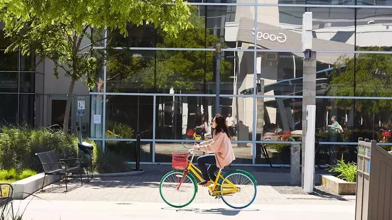 Alphabet Stock Plummets Following Departure of Key AI Talent