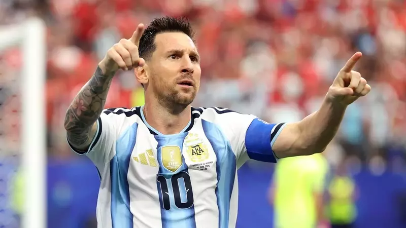 World Cup Hydration Breaks: A Financial Goldmine for Fox Sports