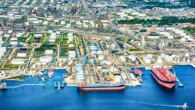 Energy Stock Resilience: Cheniere Energy's Outlook Amidst Market Shifts