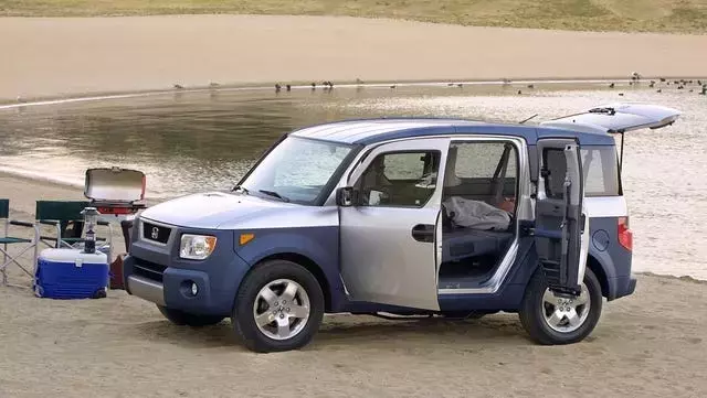 Honda Element Poised for Hybrid Comeback
