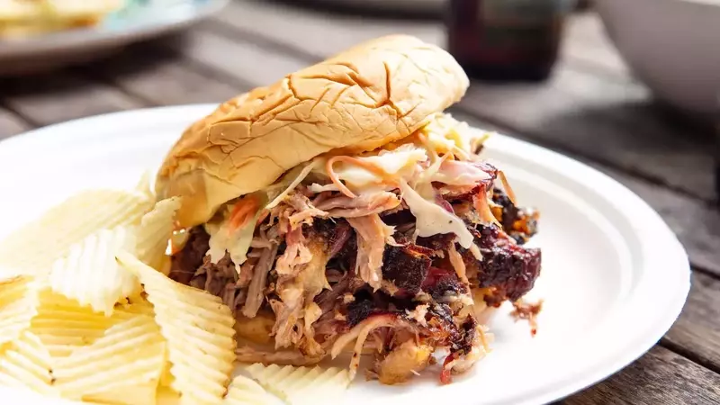 Mastering Pulled Pork: A Comprehensive Guide to Culinary Excellence