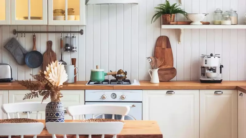Essential Kitchen Upgrades for Enhanced Cooking and Organization
