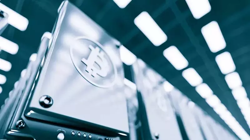 HIVE Digital Technologies Board Member Sells Significant Stock Holdings