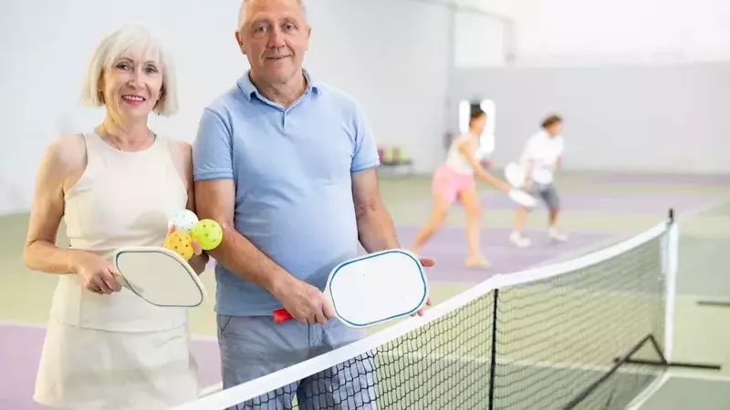 Retiring in Naples: A Pickleball Enthusiast's Guide to Affordable Living