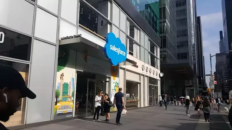 Salesforce's Strategic Growth: Fin Acquisition and Agentforce Expansion