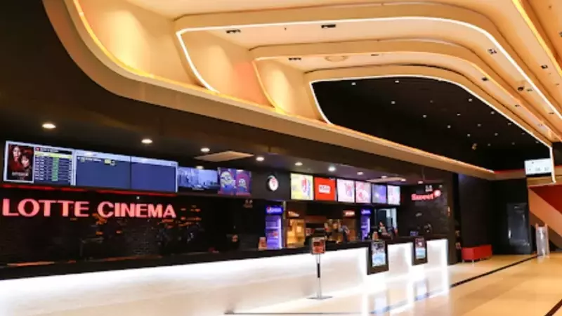 Lotte Cinema-Megabox Merger Fails Amid JoongAng Group's Financial Struggles