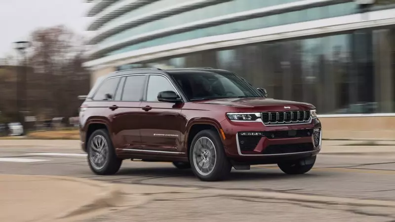 2026 Jeep Grand Cherokee Summit: A Detailed Look at Performance and Features