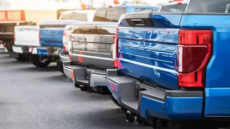 New Car Prices Reach Record High, Exceeding $51,000 Amidst Inflation Concerns