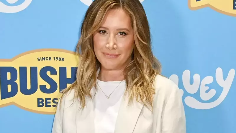 Ashley Tisdale Navigates 'Toxic Moms' in New Netflix Comedy