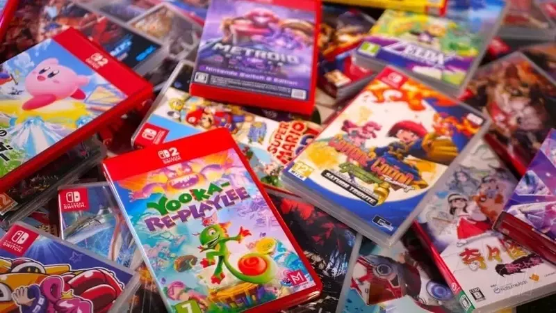 Nintendo's Physical Game Strategy Unaffected by Sony's Digital Shift, Says Analyst