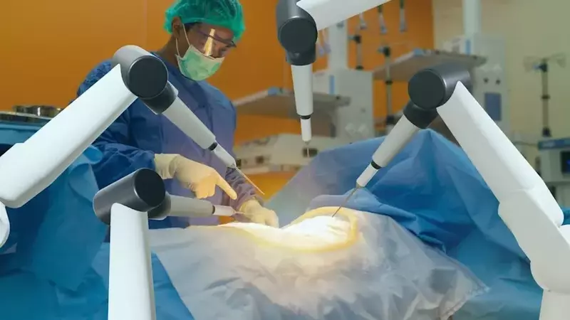 Goldman Sachs Defends Intuitive Surgical Amidst Market Concerns