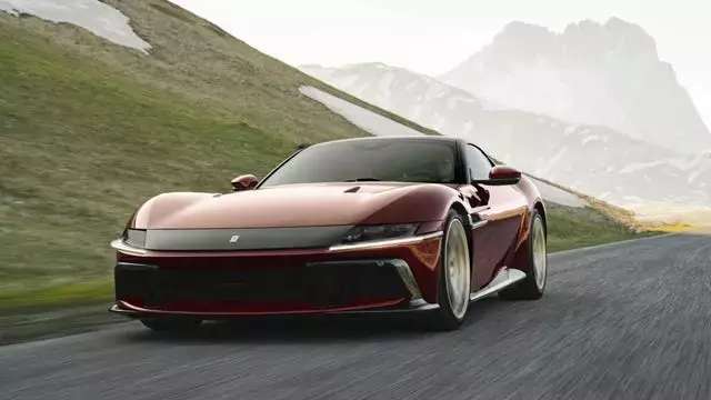 Ferrari's 12Cilindri Manuale: A Return to the Manual Driving Experience with a Modern Twist