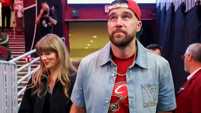 AMC CEO Details Intimate Swift-Kelce Wedding