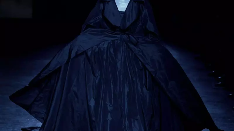 Boloria's Spring 2027 Ready-to-Wear Collection: A Glimpse into Future Fashion