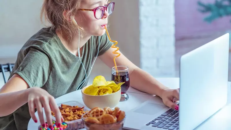 Bevande zuccherate nell'infanzia: un rischio concreto per l'ipertensione adulta