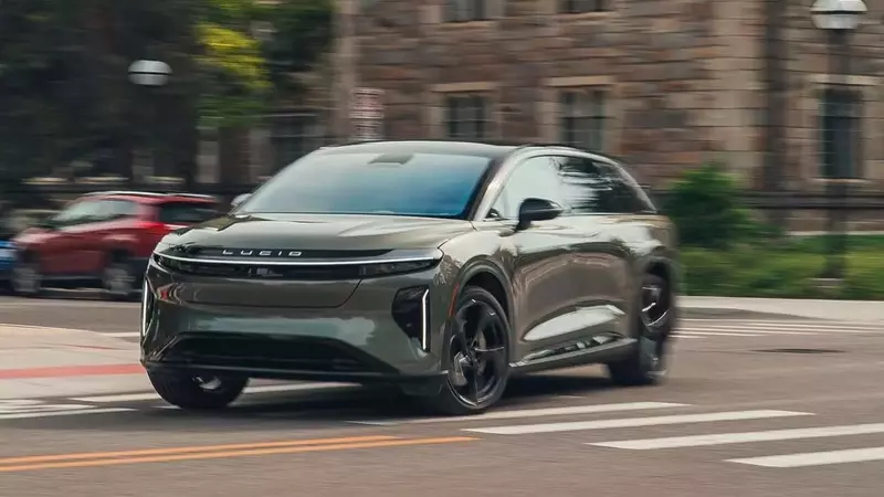 Lucid Announces Special Incentives for 2026 Gravity SUV Models