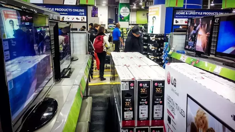 Tech Giants Warn of Impending Price Hikes Amid Memory Chip Shortage
